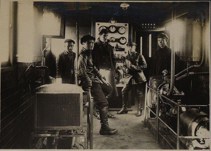 Поезд «имени в. и. Ленина»