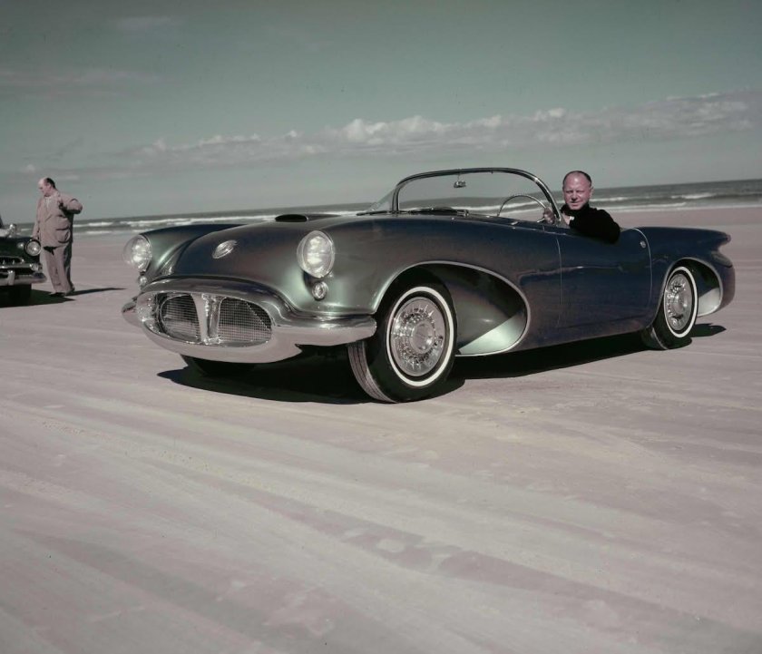 Харли Эрл Кадиллак