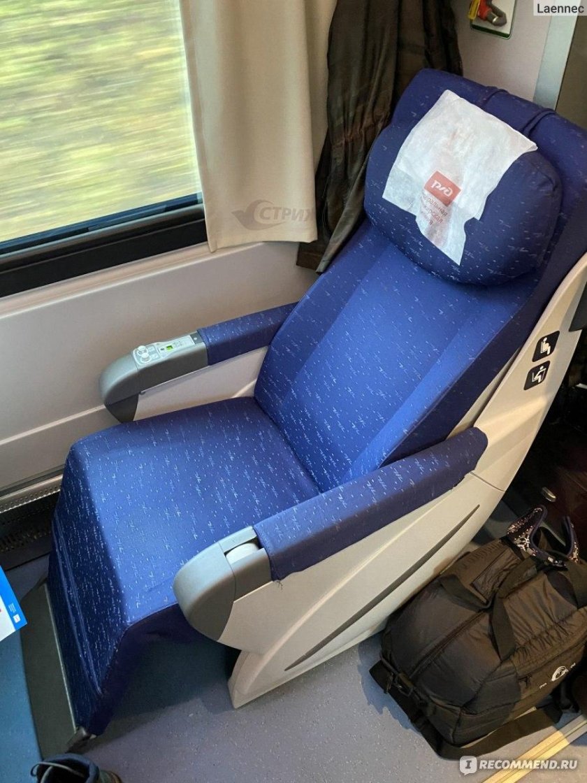 Кресла Сапсан вагона бистро