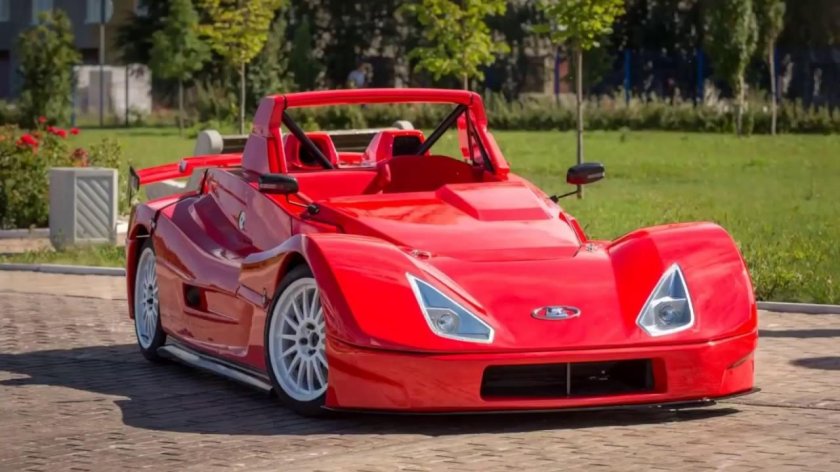 Лада революшен 1