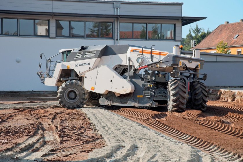 Wirtgen wr240
