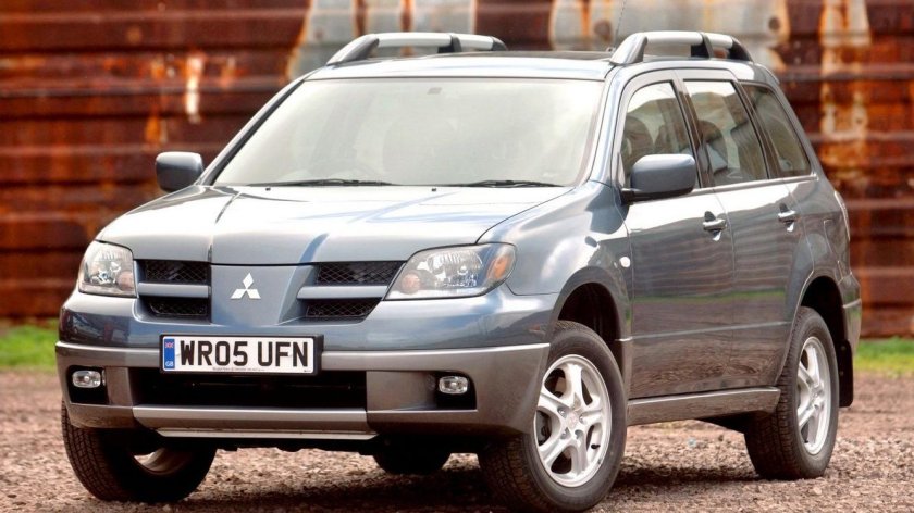 Митсубиси Аутлендер 2003