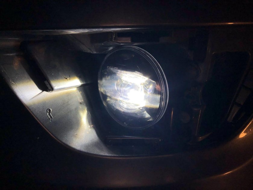 Противотуманки Ситроен с4