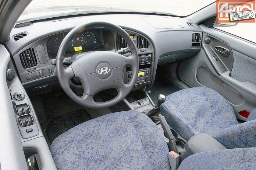 Hyundai Elantra XD 2003