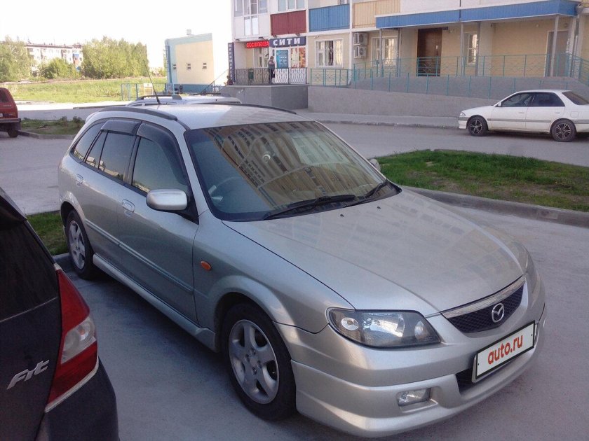 Mazda familia 2001 универсал