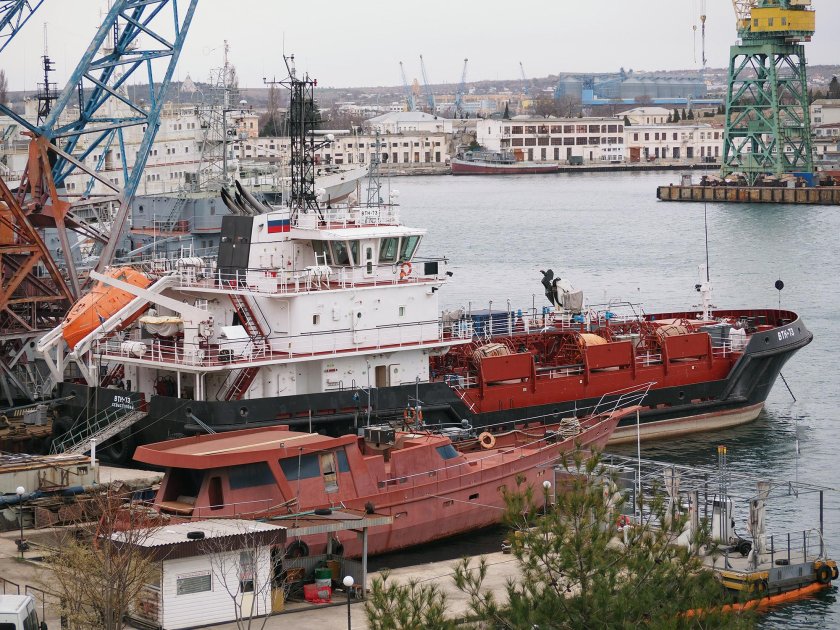 Малый танкер ВТН-73