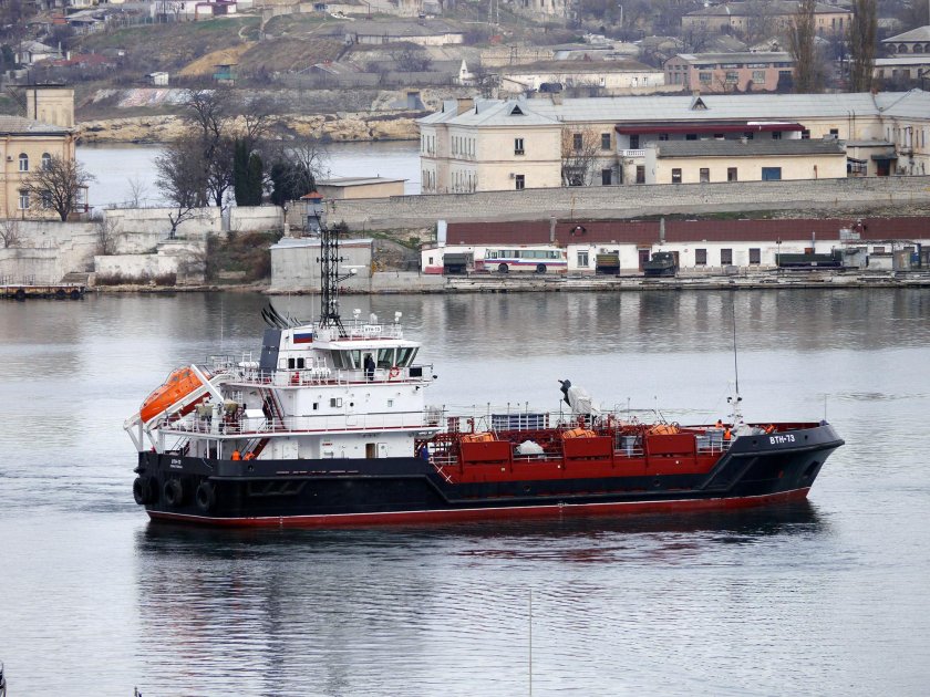 Малый танкер