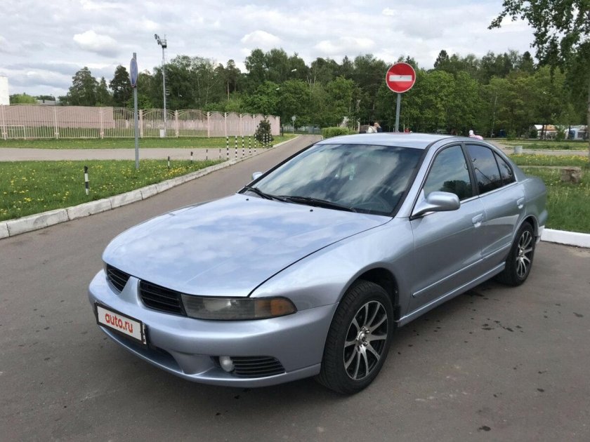 Митсубиси Галант 2002 2.4