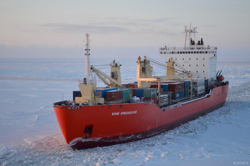 Юрий Аршеневский судно