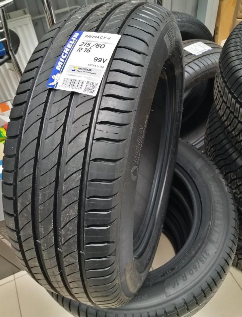 Primacy 4 Michelin 225 60