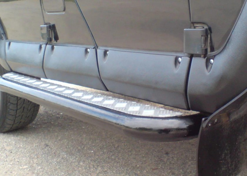 Силовые пороги УАЗ Хантер