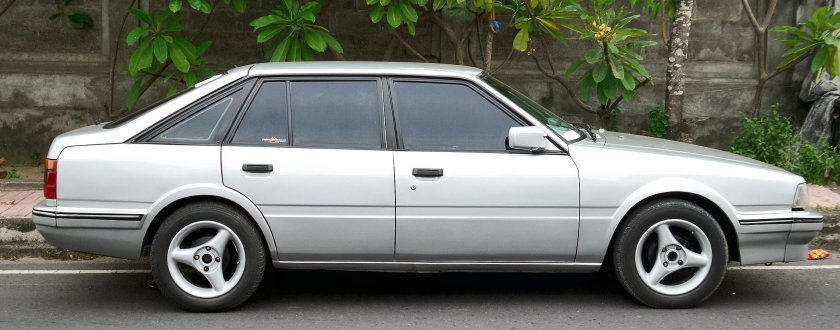 Мазда 626 1986 хэтчбек