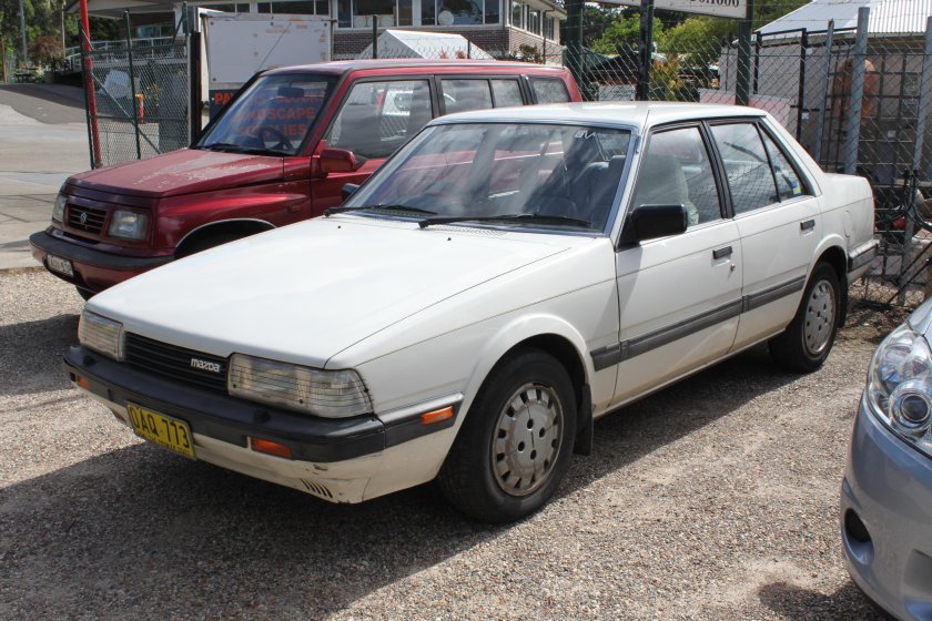 Mazda 626 GC 1986