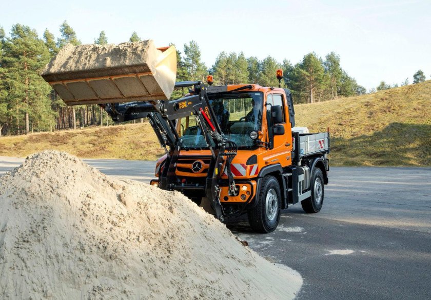 Mercedes Unimog u400