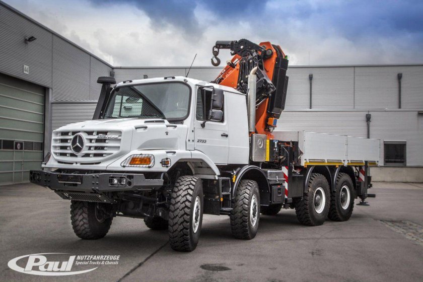 Мерседес Унимог 6х6