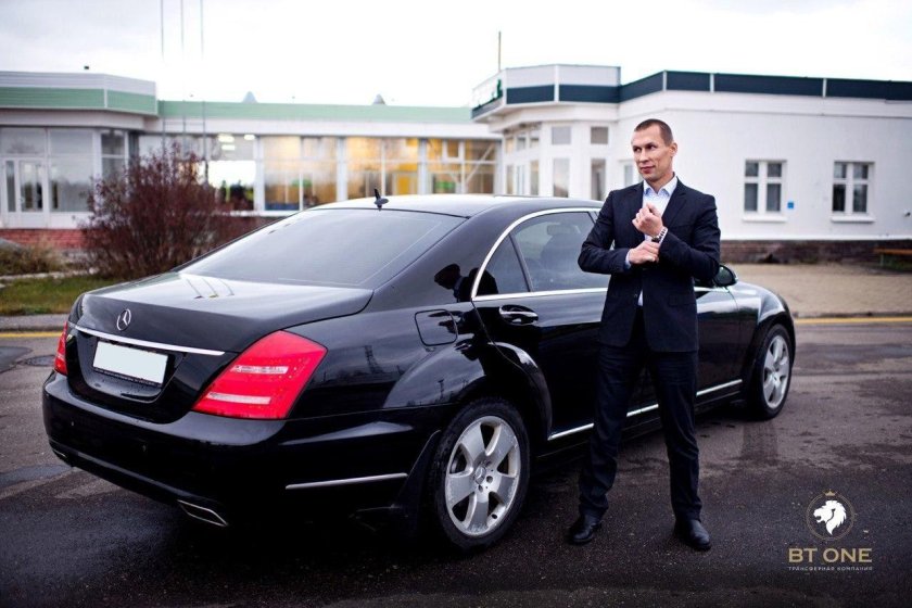 Такси бизнес класс Москва