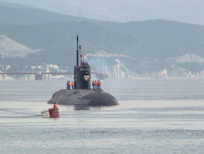 Дизель-электрическая подводная лодка