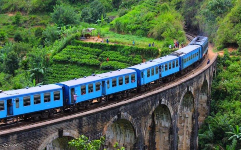 Девятиарочный мост Шри-Ланка