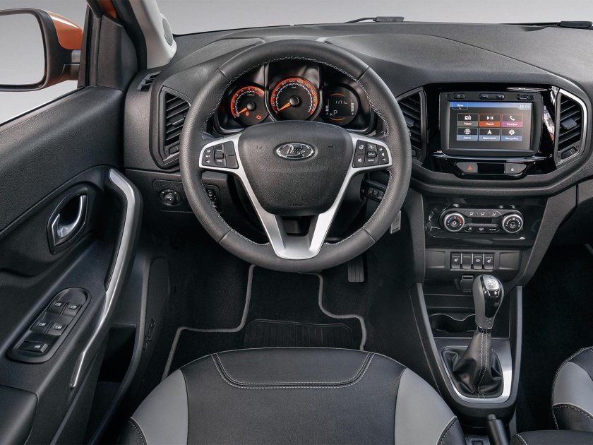 Лада х-Рей кросс салон