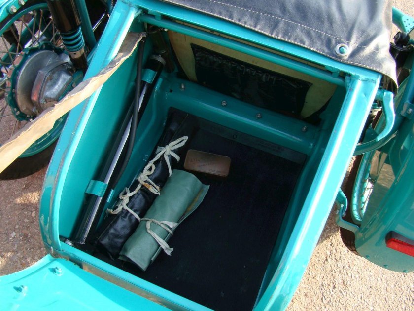 Мотоцикл Урал м 67