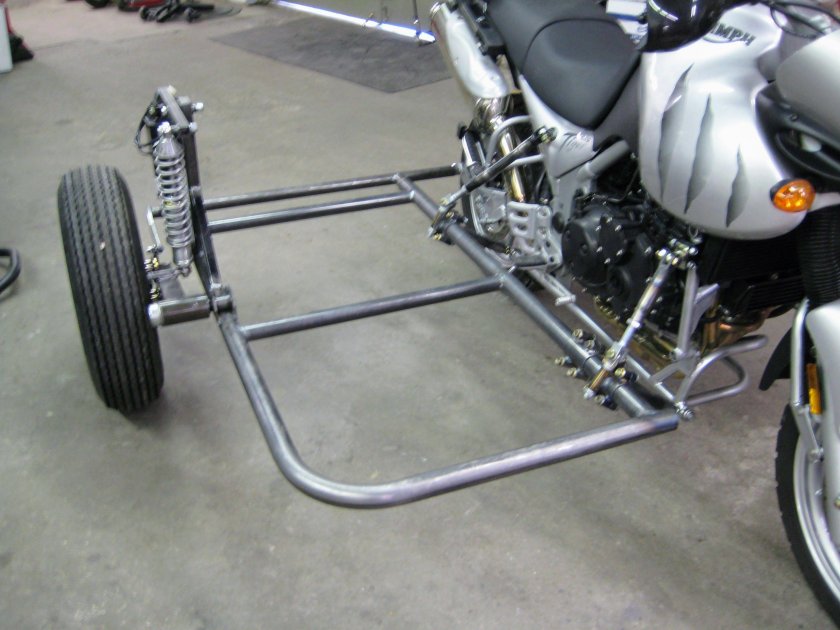 Мотоцикл Хантер 200 с боковым прицепом