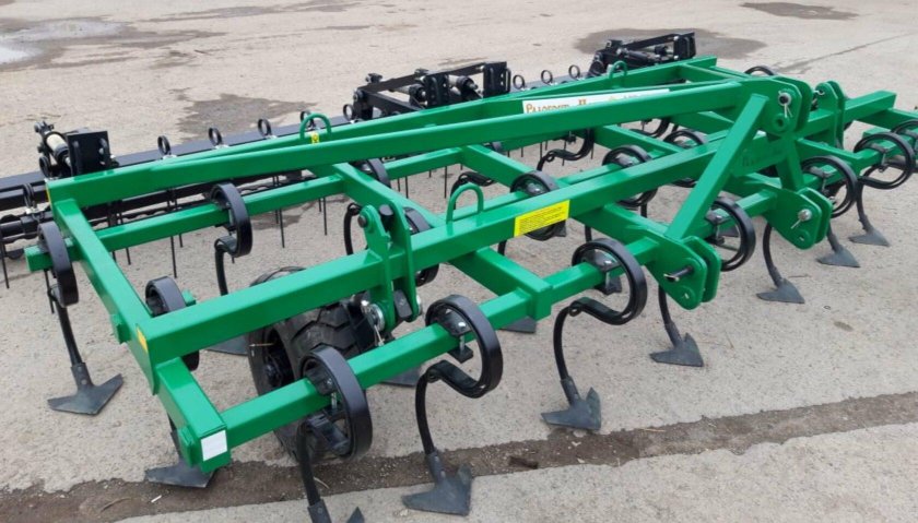 Культиватор навесной для МТЗ 82
