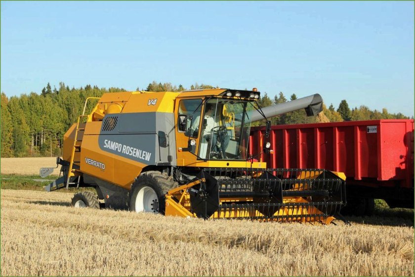 Зерноуборочный комбайн Сампо 500