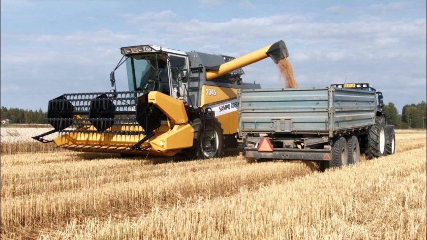 Комбайн Сампо 2055