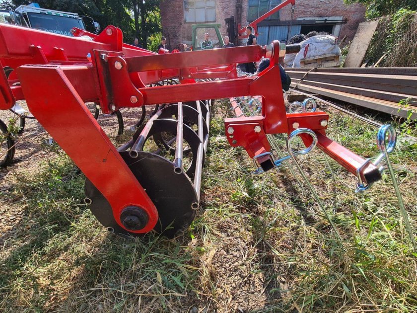 Культиватор КПШ-8