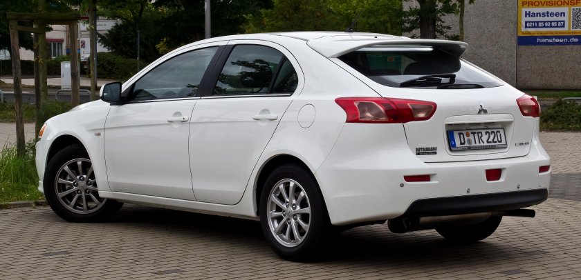 Митсубиси Лансер хэтчбек 2008