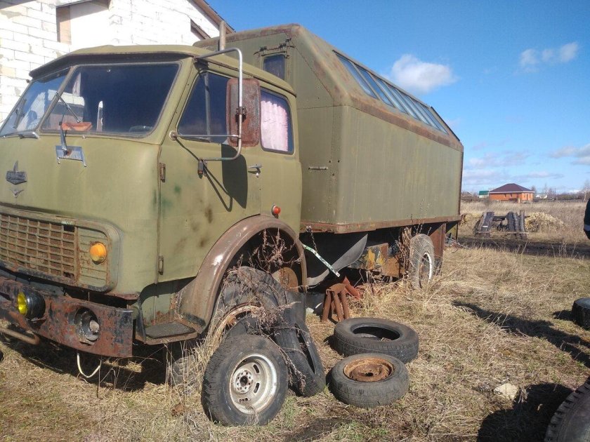 МАЗ 500 кунг
