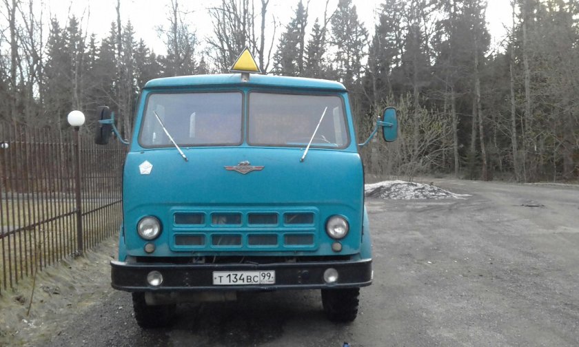 МАЗ-500а бортовой