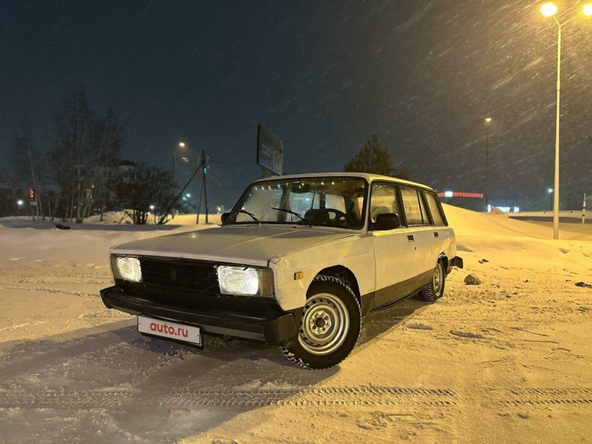 Переднеприводная 2104