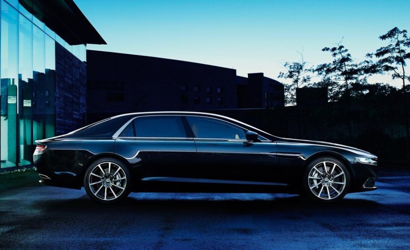 Астон Мартин Лагонда