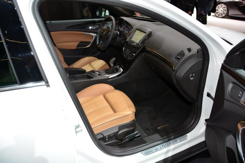 Opel Insignia Country Tourer 2014