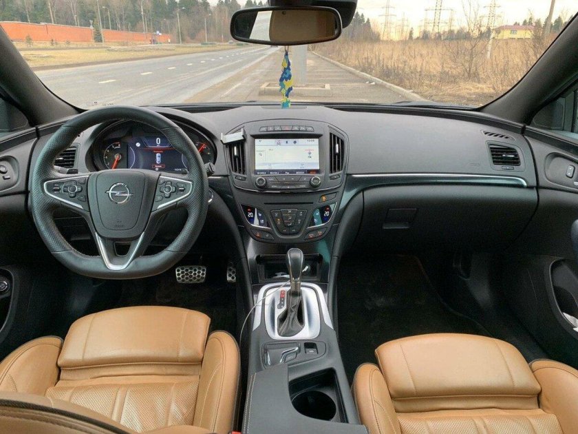 Опель Инсигния Кантри Турер 2014