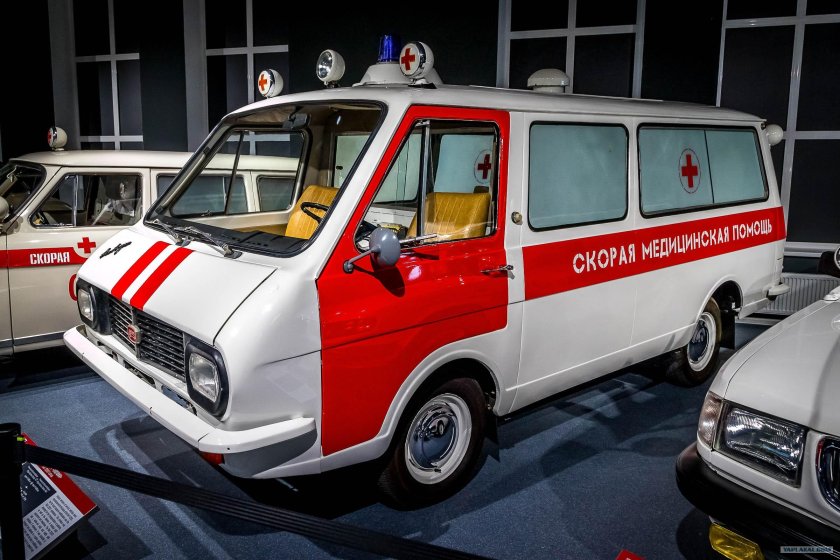 РАФ-2203 микроавтобус