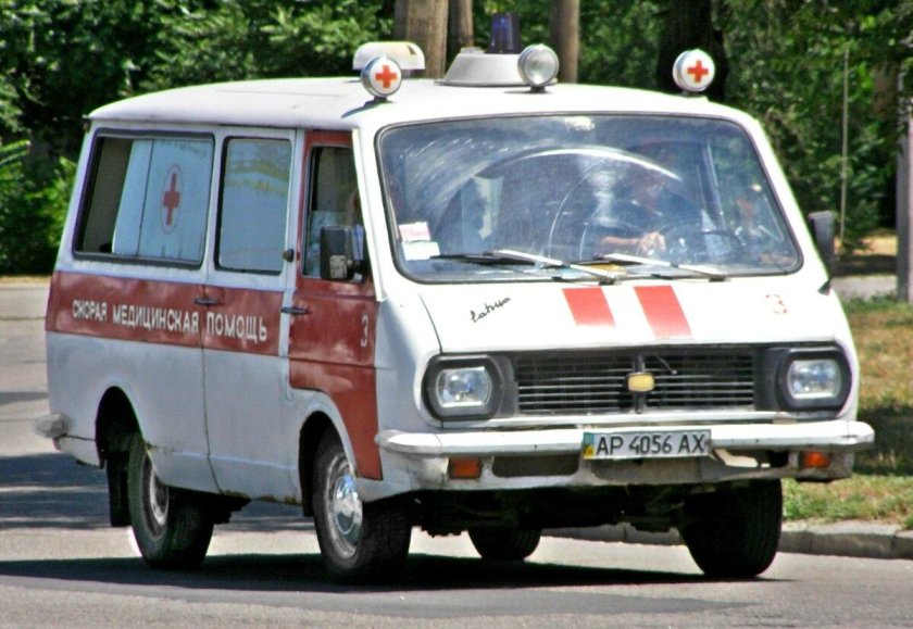 РАФ-2203 микроавтобус скорая