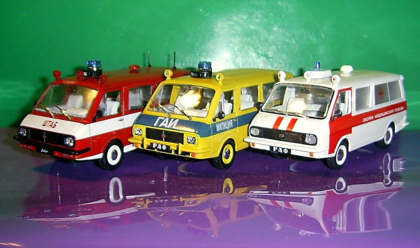 РАФ 2203 модель