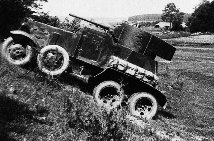 Советский бронеавтомобиль ба-3