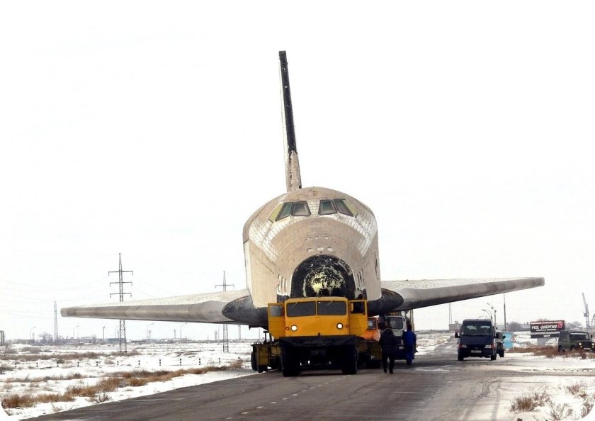 Буран космический корабль посадка