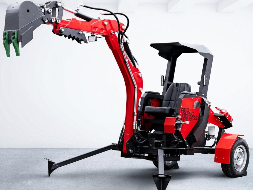Мини экскаватор ред Рино