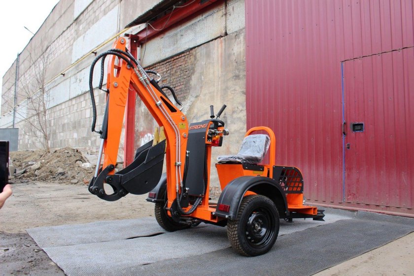 Мини-экскаватор strong MS 1500