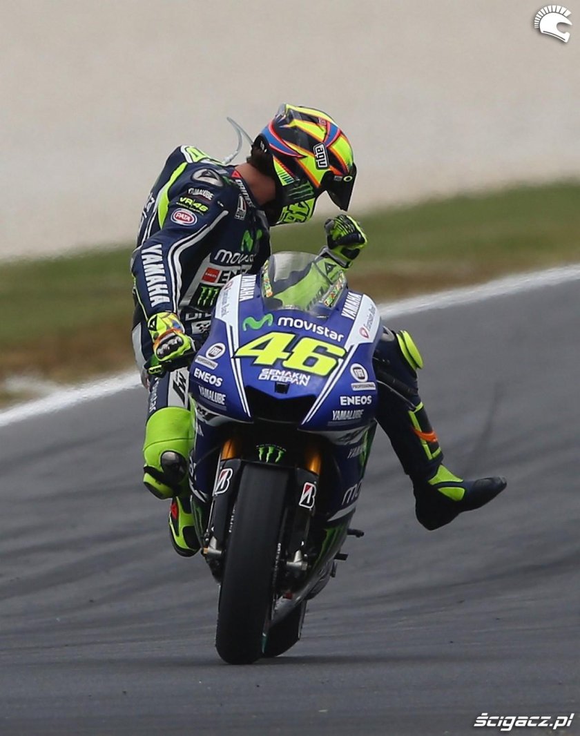 Мотоцикл формула 1 мотоцикл