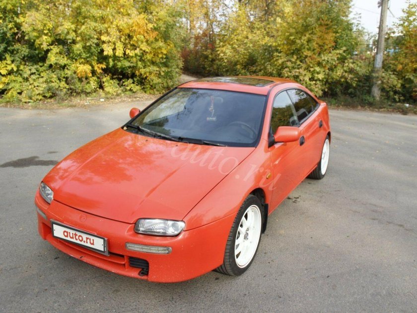 Mazda 323 1995