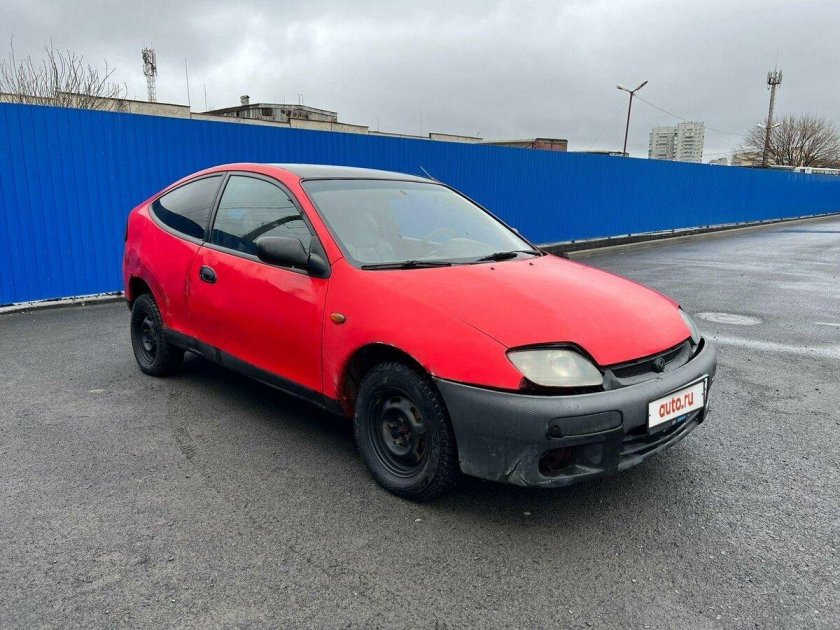 Mazda 323 1995