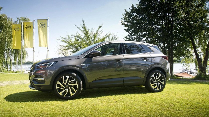 Opel Grandland x