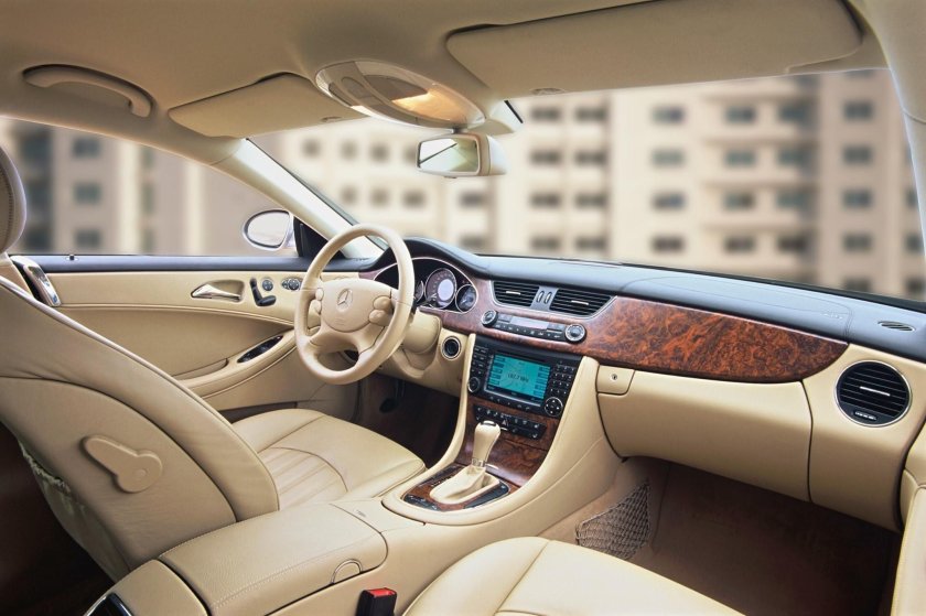 Mercedes Benz CLS 500 2005