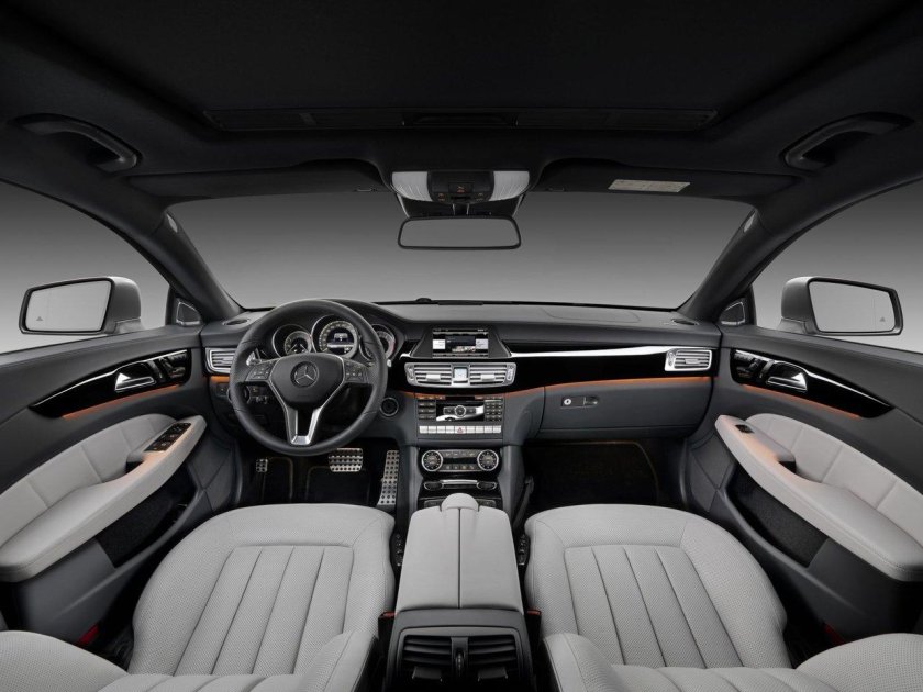 Mercedes-Benz Mercedes-Benz CLS (c218) Interior