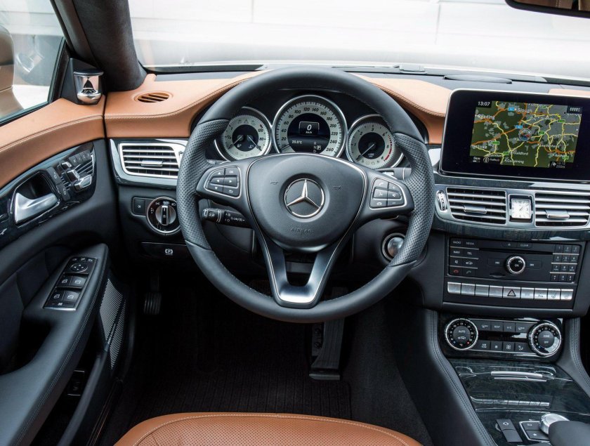 Мерседес CLS 350 салон